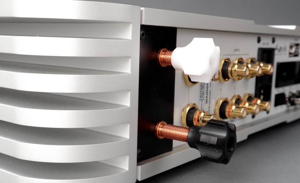 Aavik U150 amplifier Audio Exchange